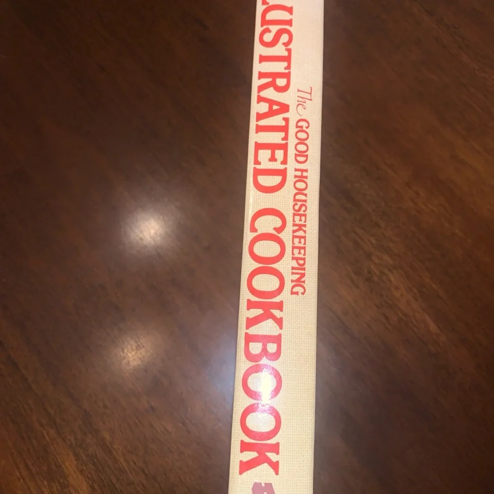 Vintage 1980 The Good Housekeeping Illustrated Cookbook Zoe Coulson Hardcover